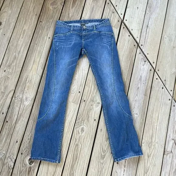 A/X Armani Exchange Women's Low Rise Baby Bootcut Jeans Size 2 - Picture 1 of 7